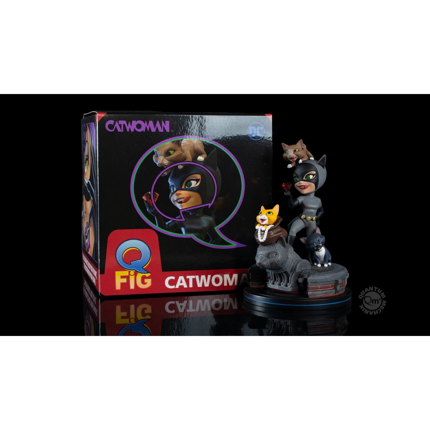 Catwoman Q-Fig Elite