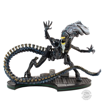 Aliens Alien Queen Q-Fig Elite Diorama Figure